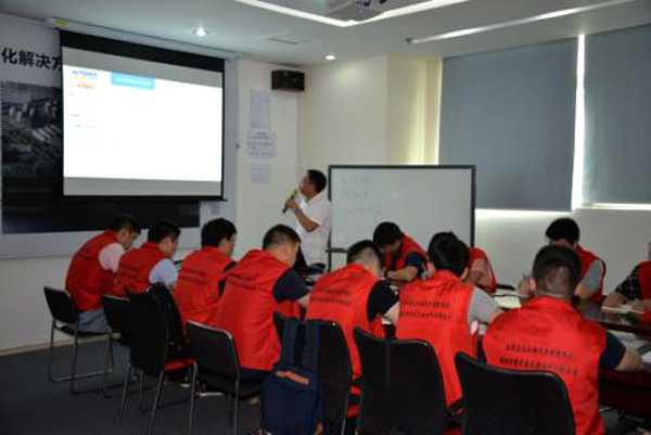 深奧圖儀控學(xué)院?；沸袠I(yè)大講堂