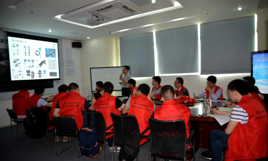 深奧圖儀控學(xué)院?；沸袠I(yè)大講堂